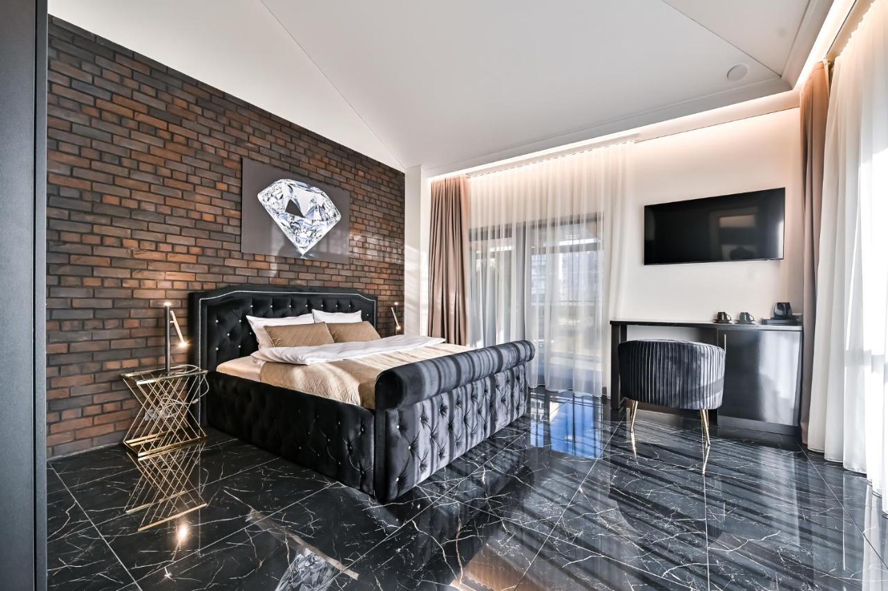 Diamond Sveciu Namai Aparthotel Kaunas Eksteriør bilde